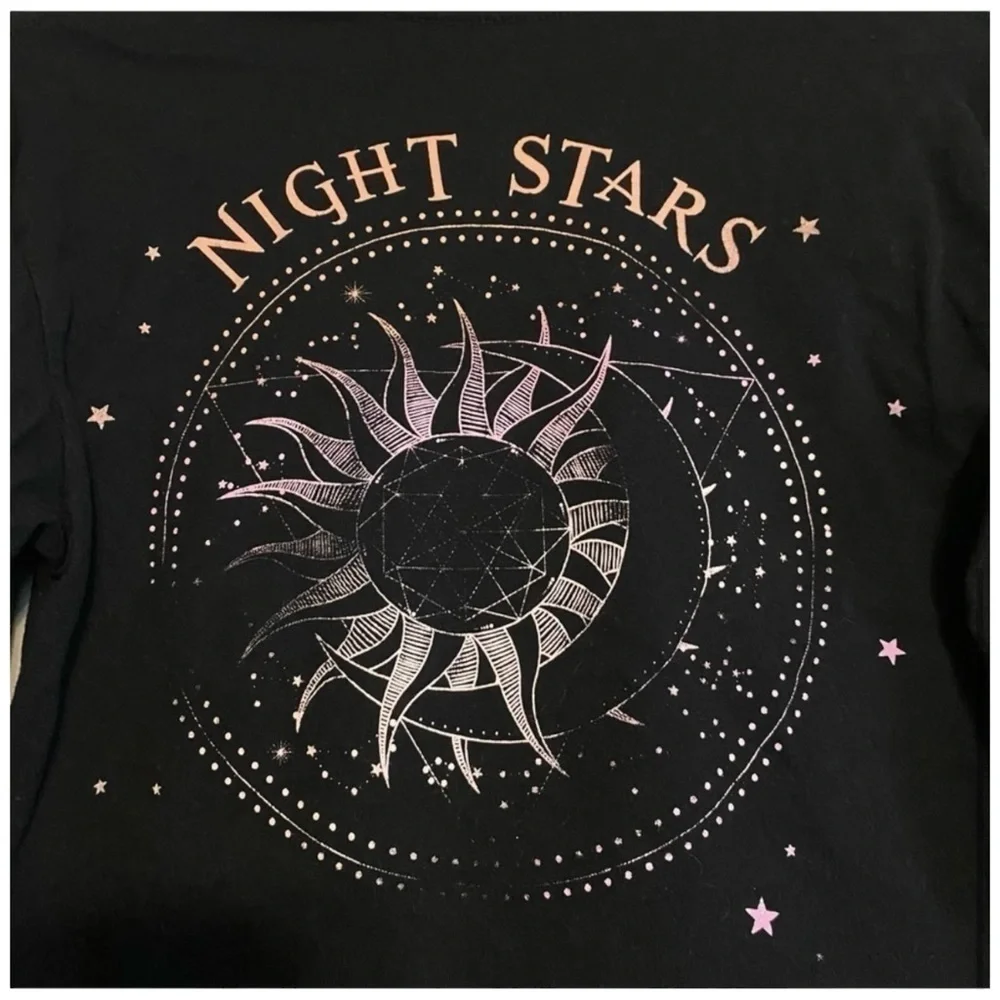 🔥LIKE NEW - Gold Rush Celestial Cropped Long Sleeve - Picture 4 of 4